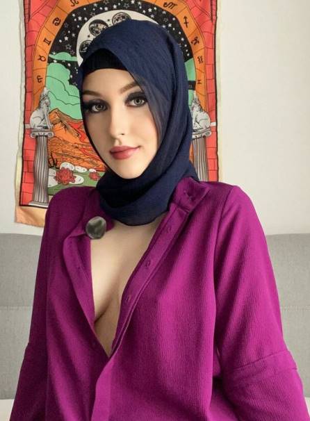 Türbanlı Escort Bayan İpek İle Zevkin Dorukları